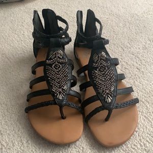 SO brand gladiator sandals